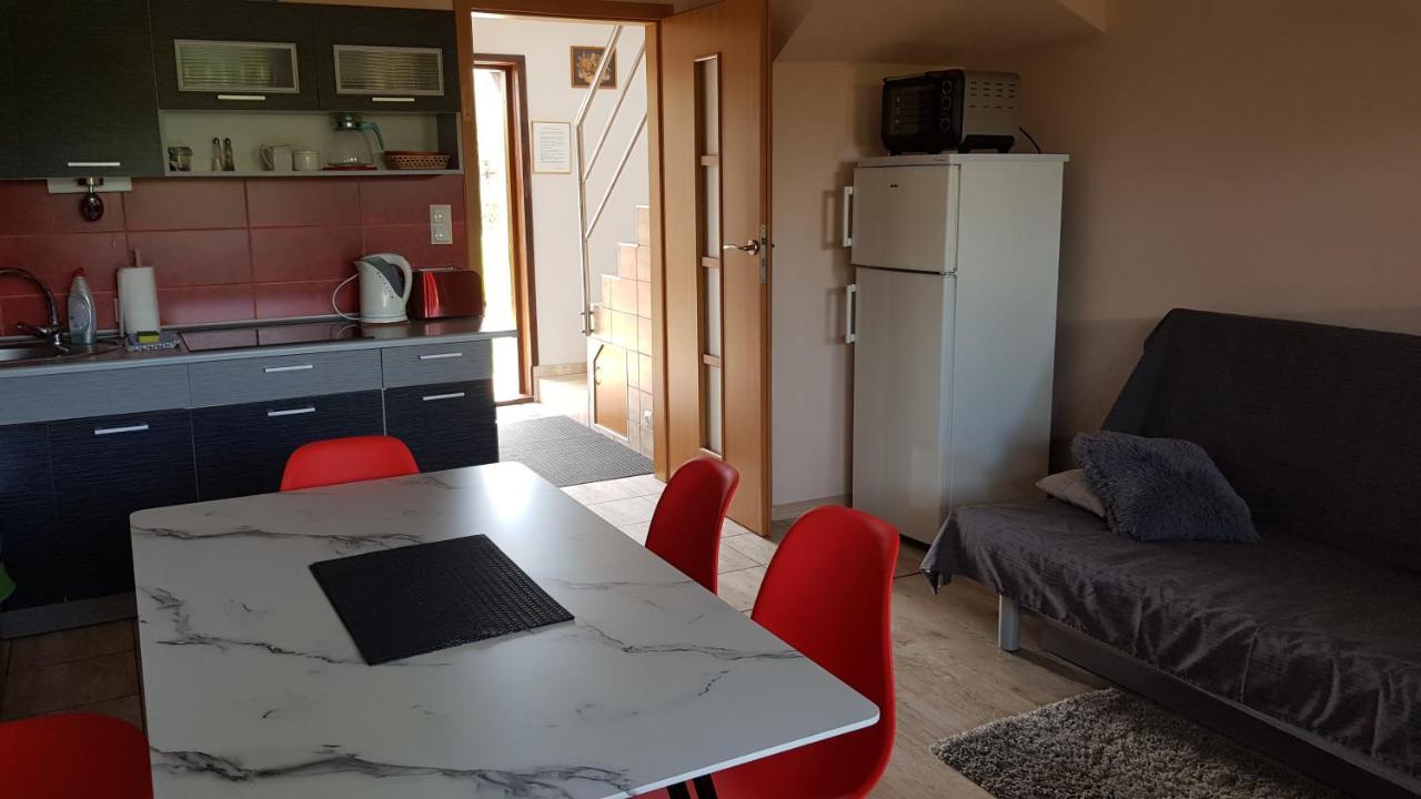 Villa Dom W Skowronkach Sasino Esterno foto